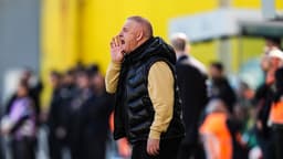  Mesut Bakkal: "Puan farkını kapatmamız için bütün maçları kazanmamız gerekiyor"