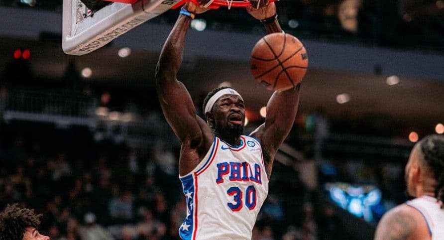 Adem Bona sezonun en iyi maçını oynadı