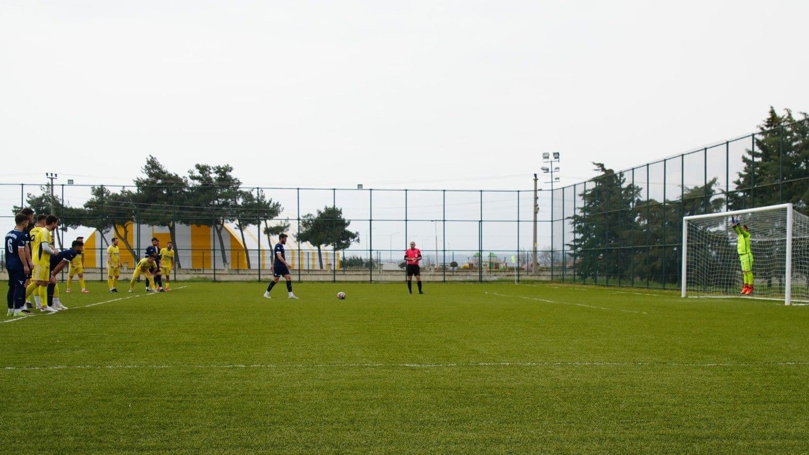 Penaltı atışı için 226 kilometre yol katedildi