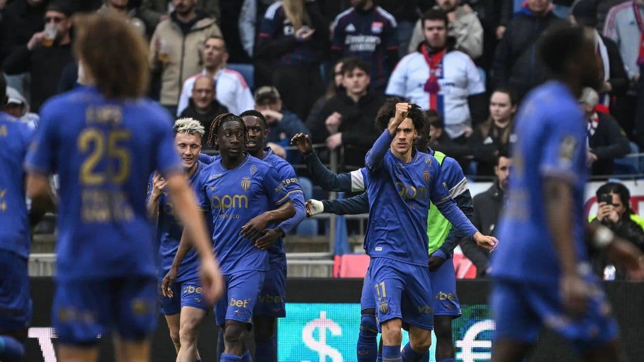 Monaco durdurulamıyor! Bu sefer de Lyon'u...