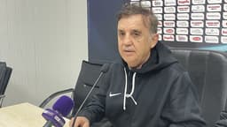 Suat Kaya: "Ağlamayacağız, sızlamayacağız"