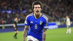 İtalya’dan net zafer: 2-0 ile finale