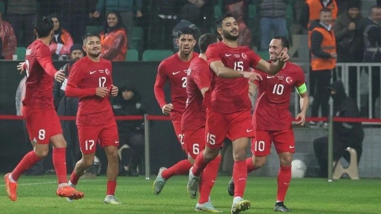 Milli yıldız 7 yıl sonra Galatasaray'a dönüyor