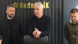 Şampiyonluk yarışında yara aldı, istifa etti