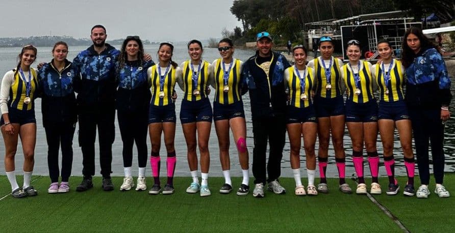 Fenerbahçe Kadın Kürek Takımı