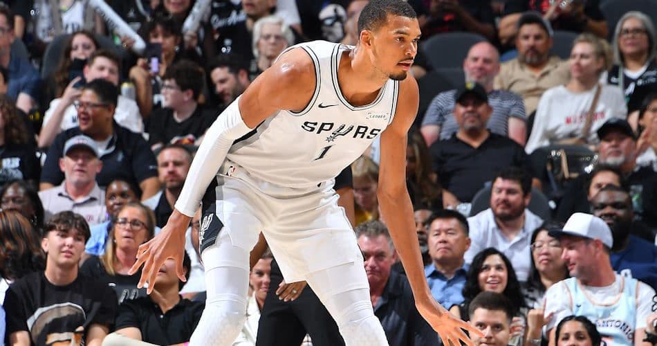 Wembanyama’dan 41 sayılık rekor şov! Spurs seriyi 9’a çıkardı