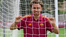 Roma'da dehşet anları! O oyuncunun evine girdiler...