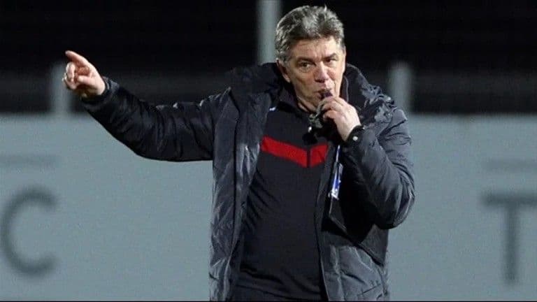 Arnavutluk'ta Naci Şensoy rüzgarı!