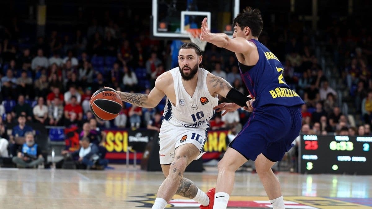 Barcelona - Anadolu Efes: 78-71 (Maç sonucu-yazılı özet)