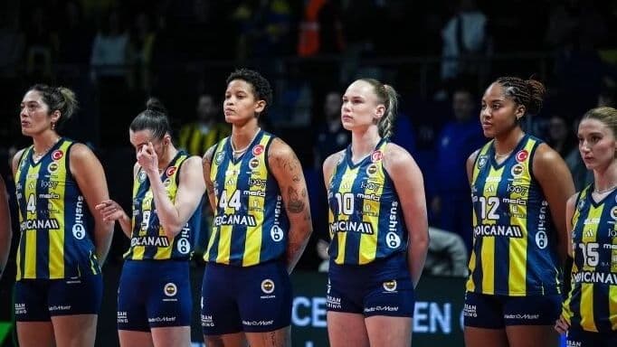 (ÖZET) Fenerbahçe Medicana - Savino Del Bene Scandicci MAÇ SONUCU: 3-1 Altın Seti Kaybetti