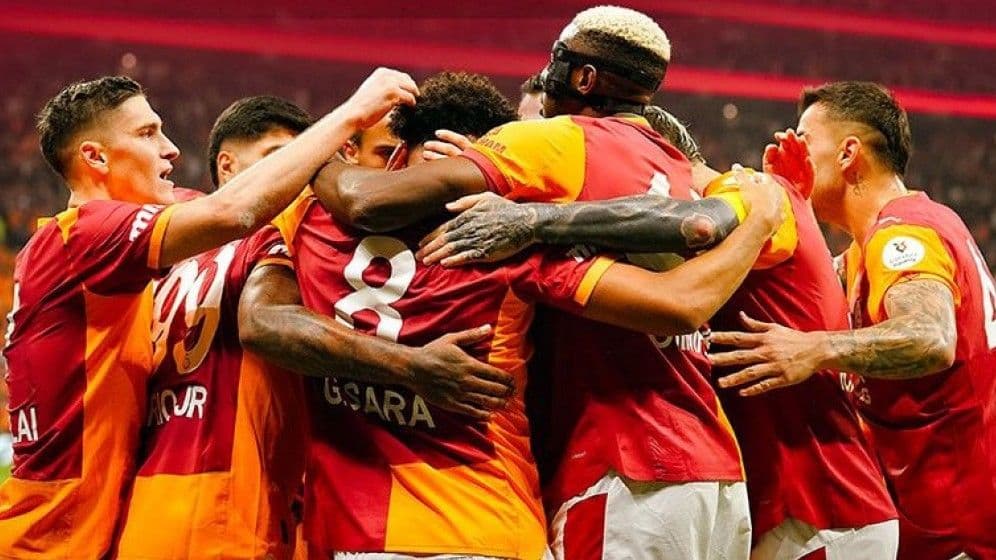 Galatasaray'da rekor! 16 isim aynı anda...
