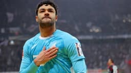 Ozan Kabak rüya gibi sezon yaşıyor! Bundesliga'da uçuşta...