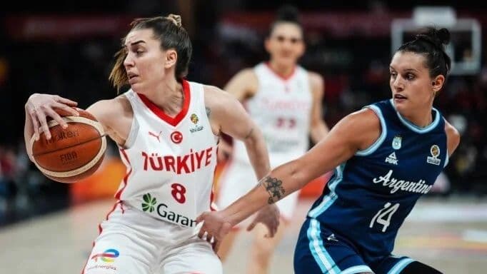 Millilerimiz şok yenilgi! Arjantin engelini aşamadık