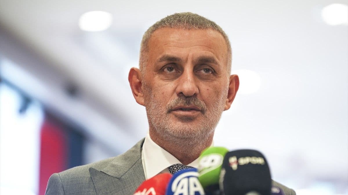 İbrahim Hacıosmanoğlu: "Dünya Kupası'nı alıp geleceğiz"