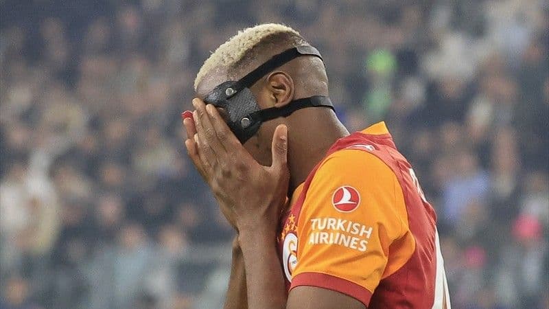 Osimhen'in yıkan haber! FIFA kararı açıklandı 