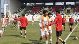 Adana takımları tek tek düşüyor! Bir diğeri de 3. lige geriledi