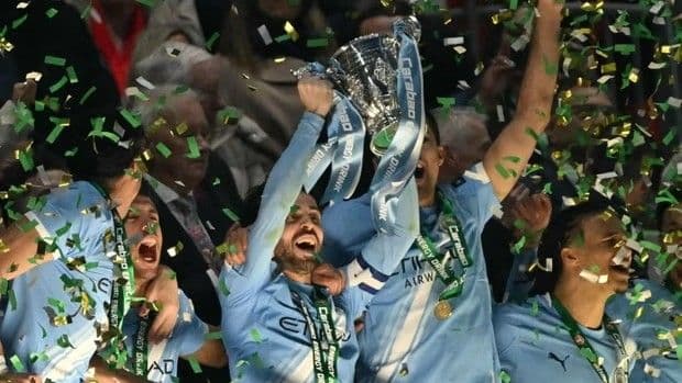 Manchester City'nin sol beki Lig Kupası'nı getirdi!