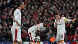 "Elbette elenebilirsin ama böyle değil!" | Spor yazarları Galatasaray için ne dedi?