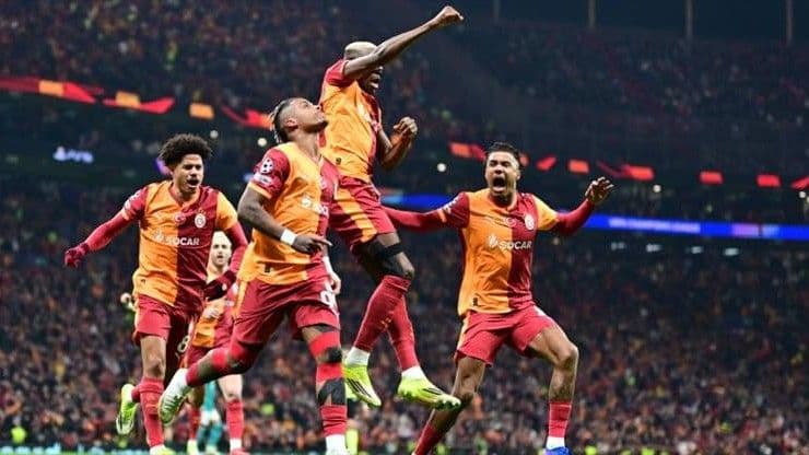 Okan Buruk gözüne Liverpool'u kestirdi! İşte tarih yazacak ilk 11'i...