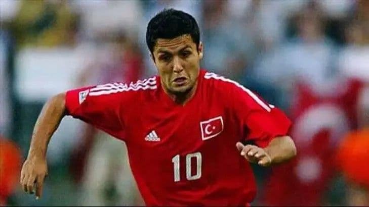 Yıldıray Baştürk'ten A Milli Takım'a destek!