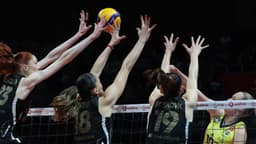 Şampiyonluk serisinde ilk maç Fenerbahçe Medicana'yı yenen VakıfBank'ın!