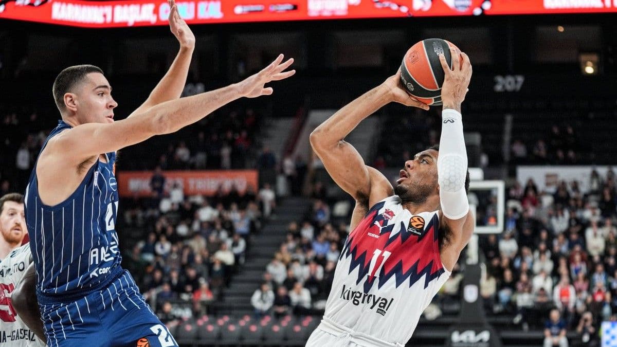 Fenerbahçe Beko'da Trent Forrest tamam: Anlaşma sağlandı!