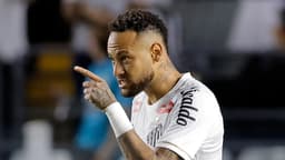 Neymar'ı çileden çıkaran sözler! Gol sonrası kavga etti