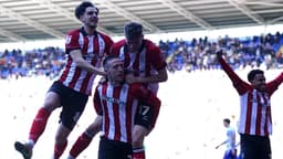 Lincoln City 65 yıl sonra Championship’e yükseldi