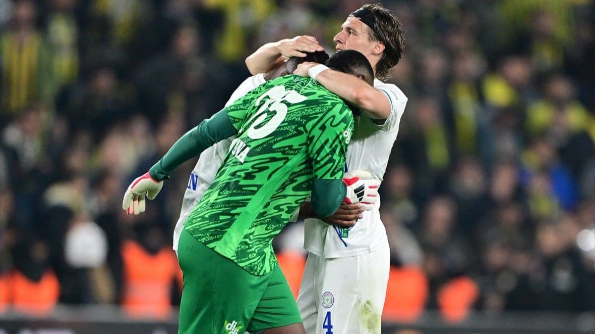 Fenerbahçe - Rizespor maçında Yahia Fofana'nın pozisyonu faul mü? Bahattin Duran'dan ilk yorum