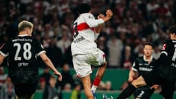 (ÖZET) Freiburg direndi, Stuttgart geçti