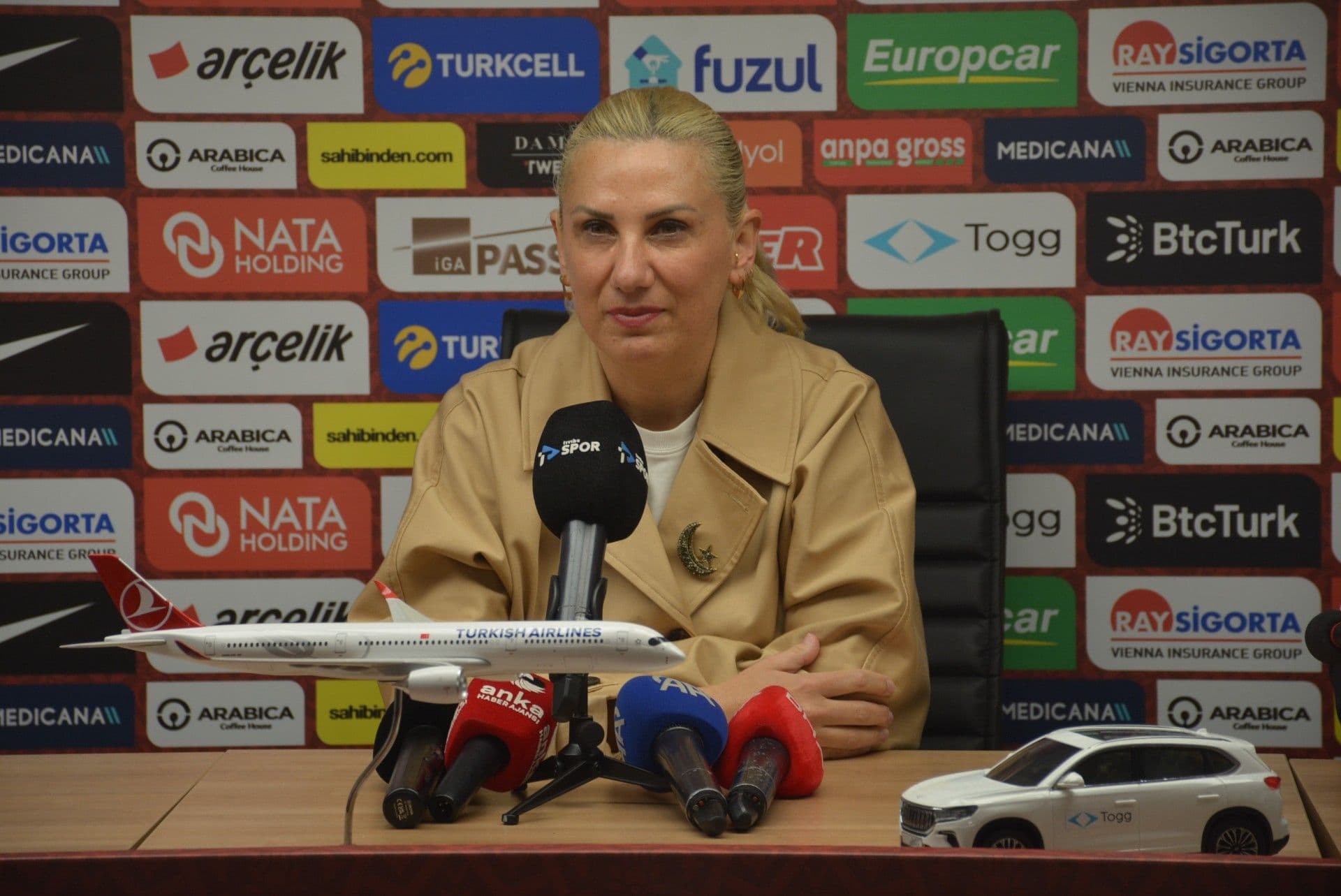 Necla Güngör Kıragası: "İsviçre'ye karşı ilk defa bir puan aldık"