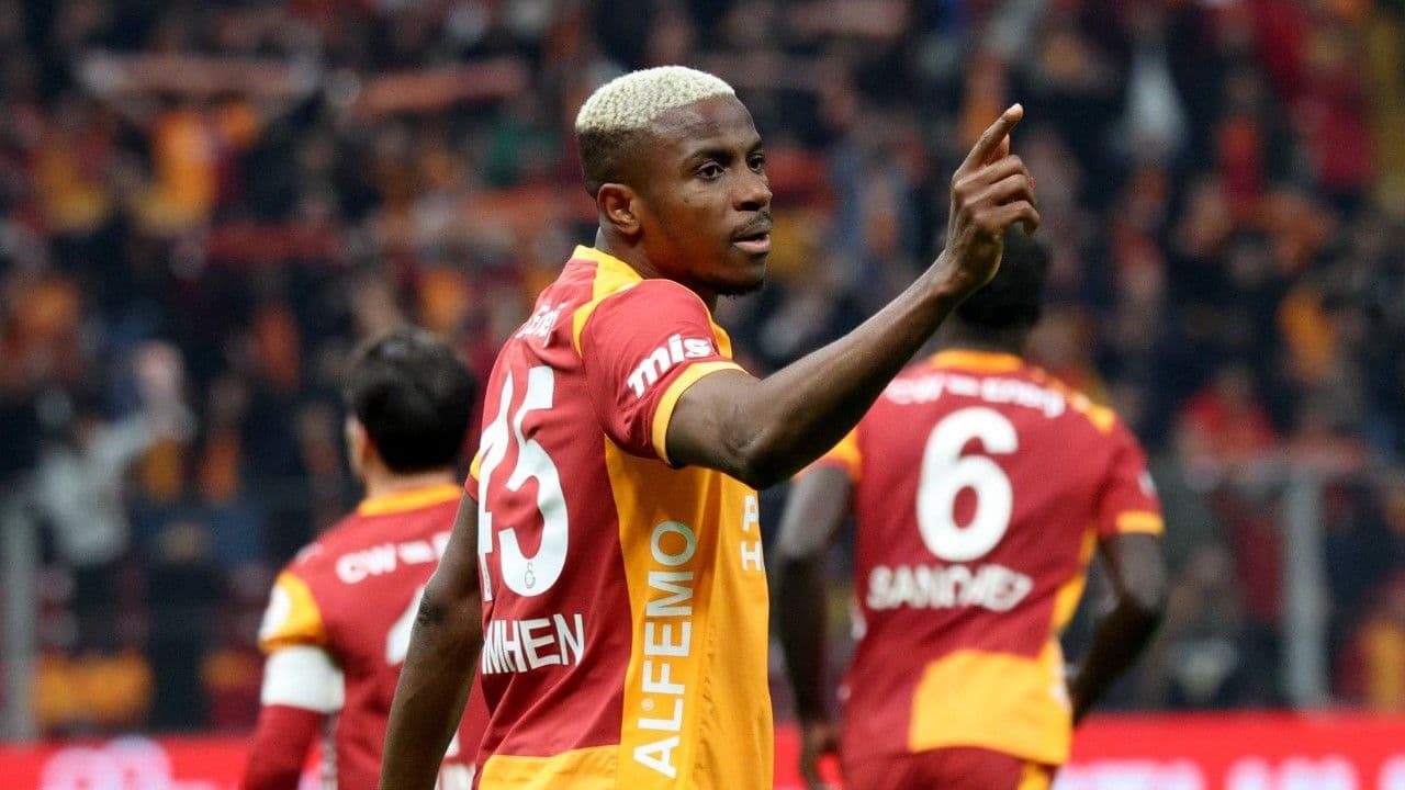 Victor Osimhen'in durumu belli oldu! Fenerbahçe derbisinde...