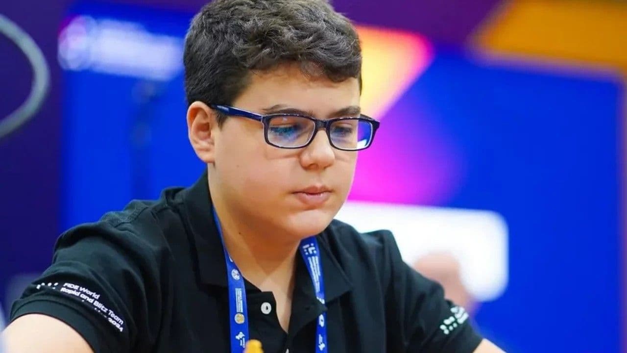 Yağız Kaan Erdoğmuş, satrançta dünya rekoru kırdı