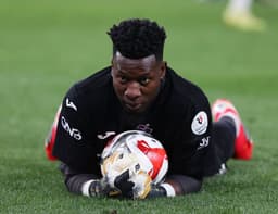 Trabzonspor'da Andre Onana'nın yerine 3 aday! Listede sürpriz isimler var 