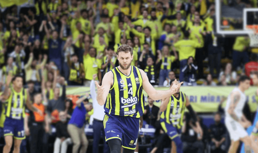 Nicolo_Melli_Fenerbahçe_Beko_