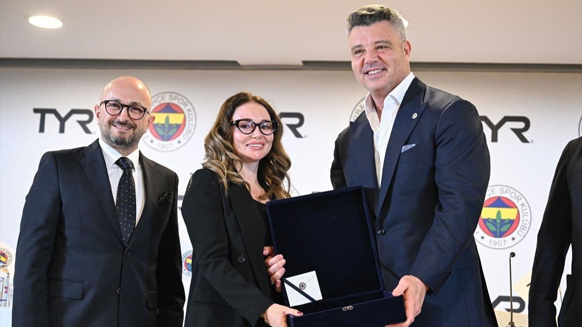 Fenerbahçe Yüzme Şubesi ile İMES Spor arasında iş birliği