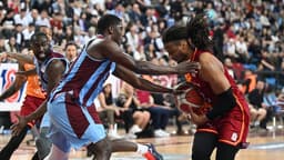 Trabzonspor'a Angel Delgado’dan kötü haber: Sezonu kapattı!