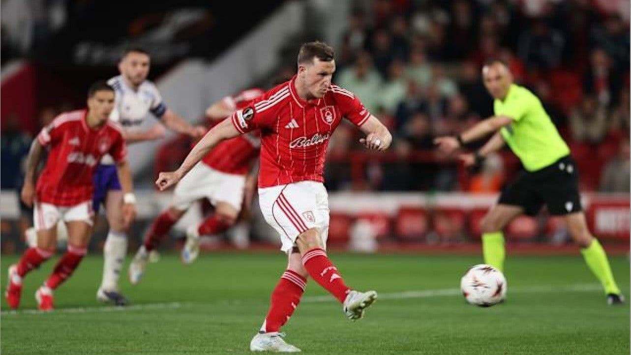 Fenerbahçe’yi eleyen Nottingham Forest final kapısında 