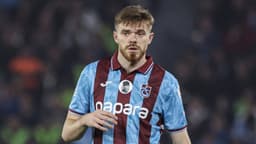 Trabzonspor'da Arseniy Batagov sezonu kapattı!