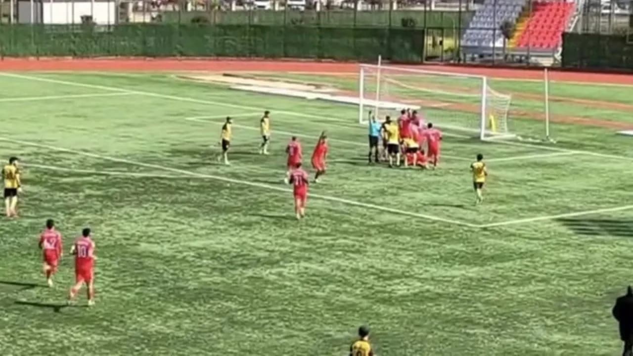 Derikspor - Kızıltepe 47 Spor maçı