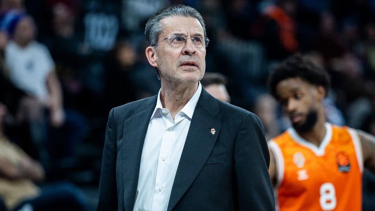 EuroLeague'de yılın başantrenörü Pedro Martinez oldu