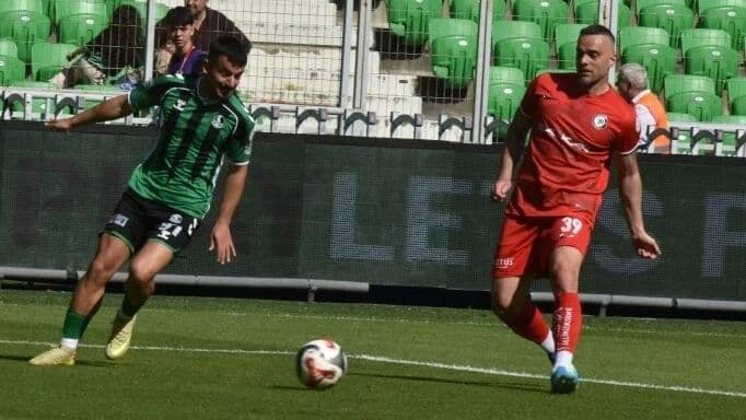 (ÖZET) Sakaryaspor: 0 - Yeni Çorumspor: 4 Maç Sonucu