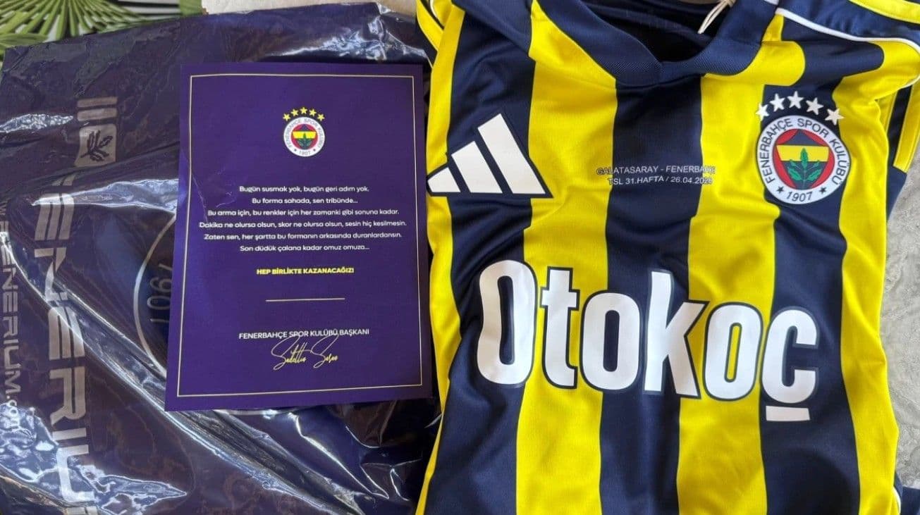 Fenerbahçe'den Galatasaray maçına gidecek olan taraftarlarına forma sürprizi! 