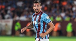 Trabzonspoor'da Stefan Savic şoku! Tecrübeli stoper sakatlandı