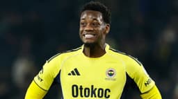 Jhon Duran'dan derbi sonrası Fenerbahçelileri kızdıran hareket