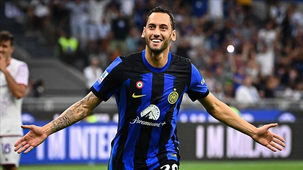 Hakan Çalhanoğlu kararını verdi: Inter’de kalıyor