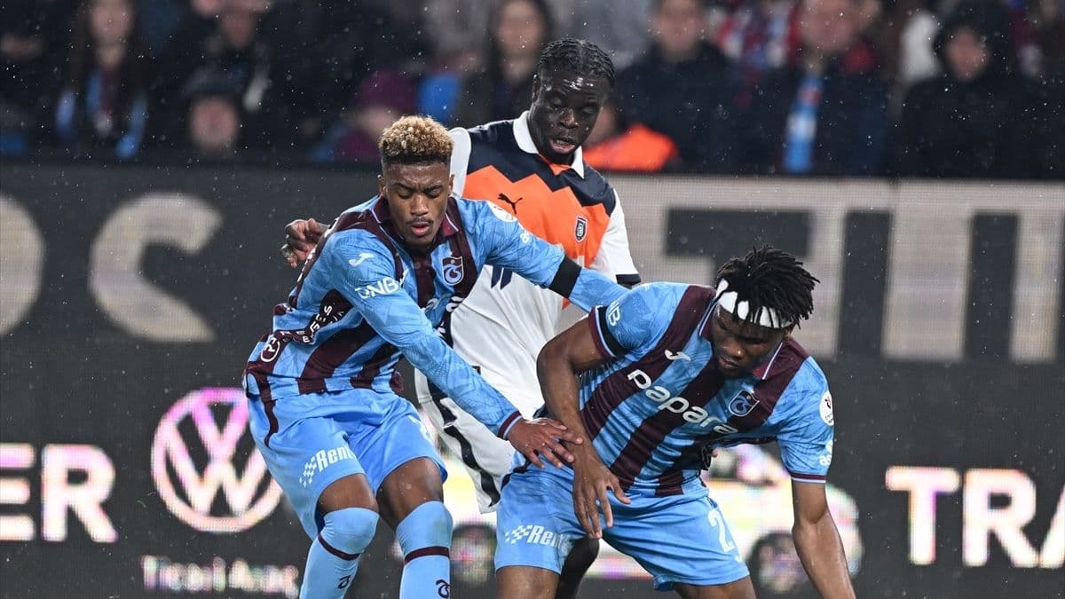 (GENİŞ ÖZET) Trabzonspor: 1 - RAMS Başakşehir: 1 Maç Sonucu