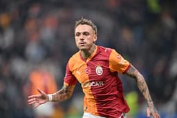 Galatasaray'da Noa Lang gidiyor, Sara'nın eski takım arkadaşı geliyor