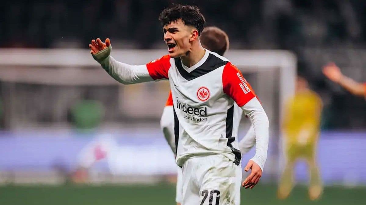 Can Uzun asist yaptı, Frankfurt puanı kurtardı!