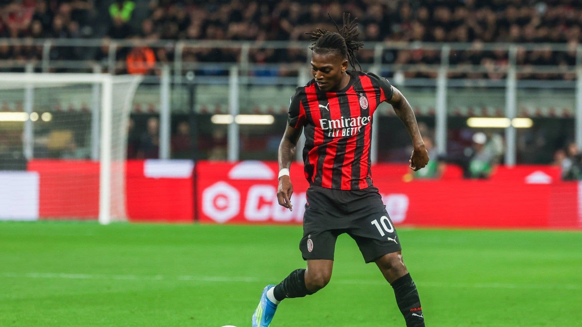 Milan defteri kapanıyor: Rafael Leao, Galatasaray'a mı geliyor?